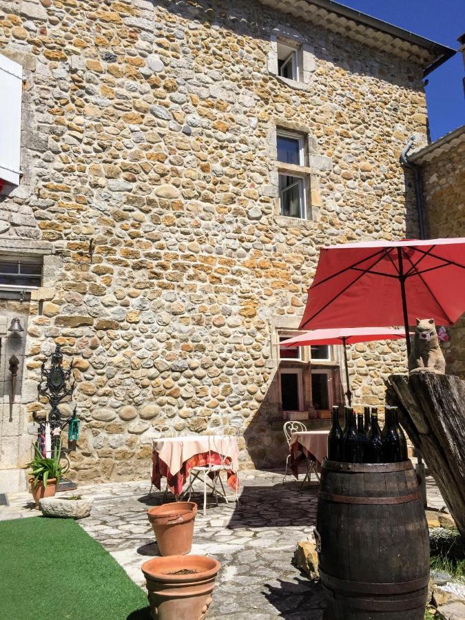 Le Manoir Du Raveyron Hotel Vallon-Pont-dʼArc Eksteriør billede