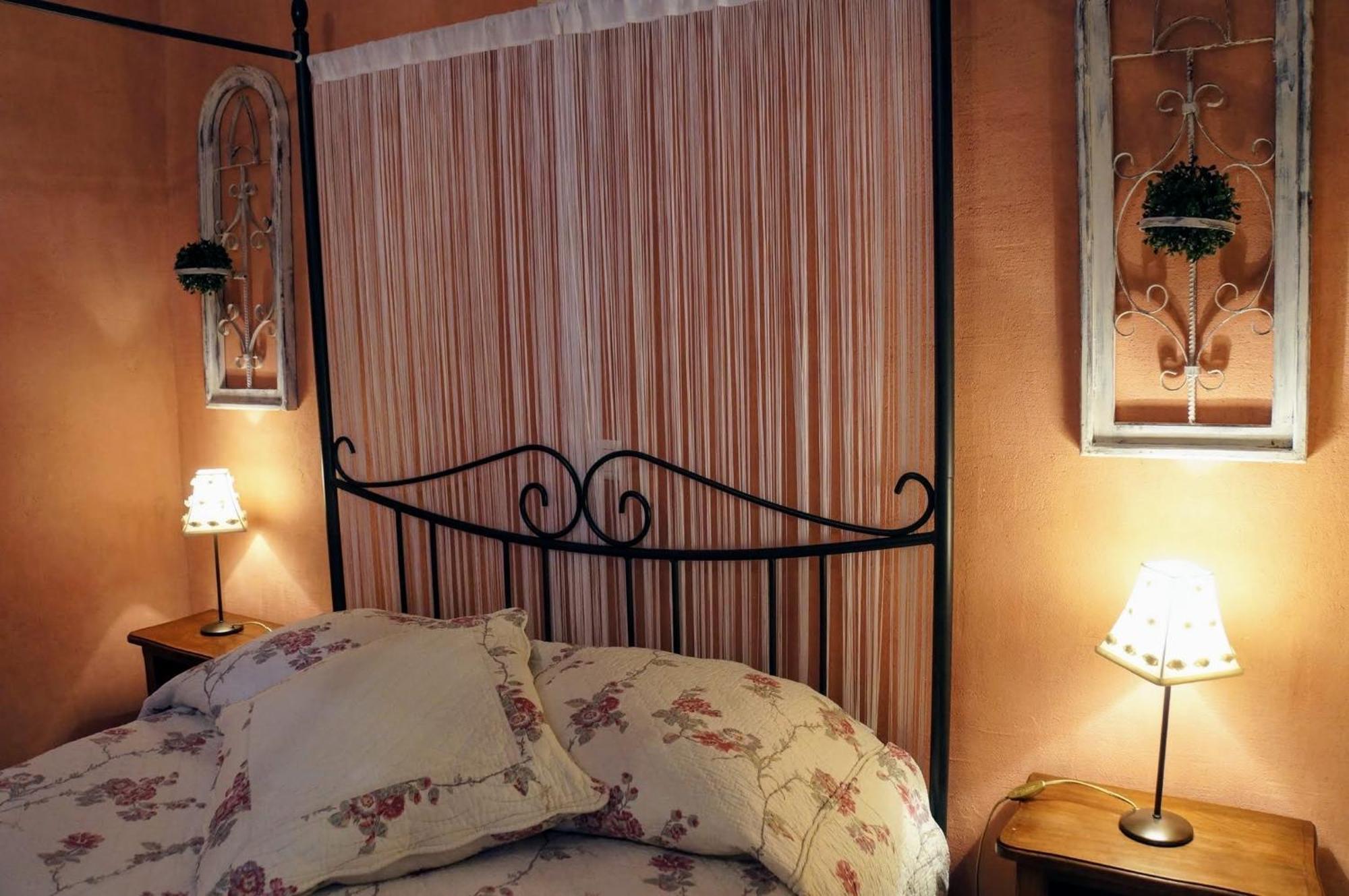 Le Manoir Du Raveyron Hotel Vallon-Pont-dʼArc Eksteriør billede