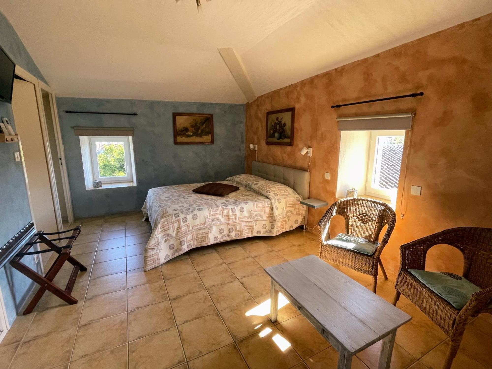 Le Manoir Du Raveyron Hotel Vallon-Pont-dʼArc Eksteriør billede
