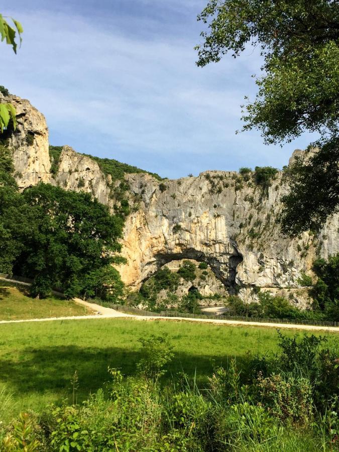 Le Manoir Du Raveyron Hotel Vallon-Pont-dʼArc Eksteriør billede